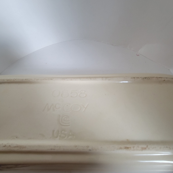 Vintage McCoy Pane Bread Tray - Picture 2 of 3
